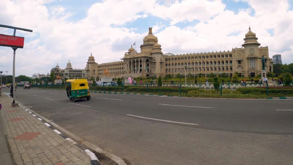 vidhana soudha bus stop